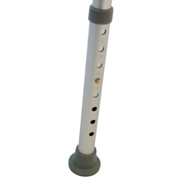 Height adjustable bath stool with swivel seat